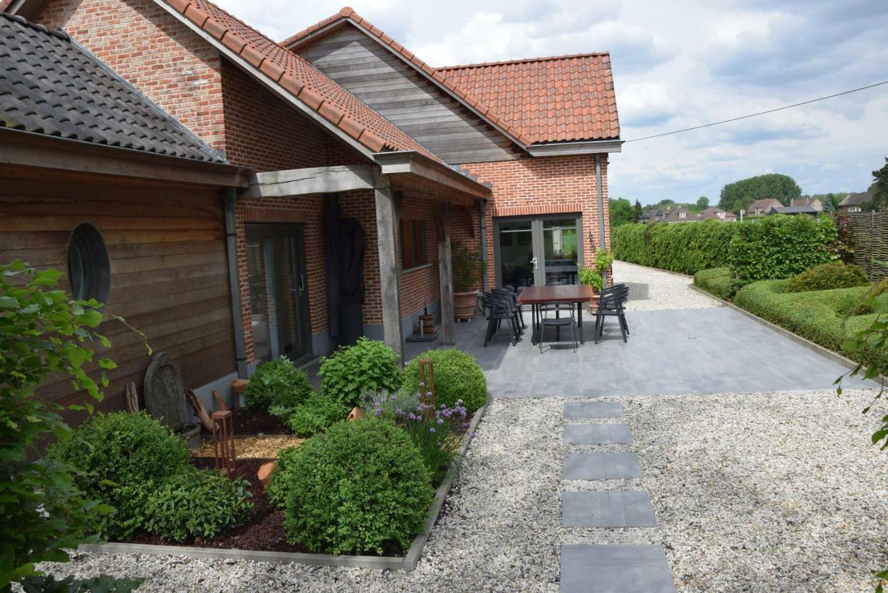 B&B De Nootelaer Meldert Esterno foto